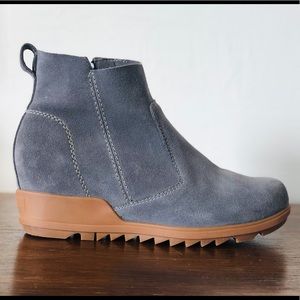 Sorel ankle boot size 8.5